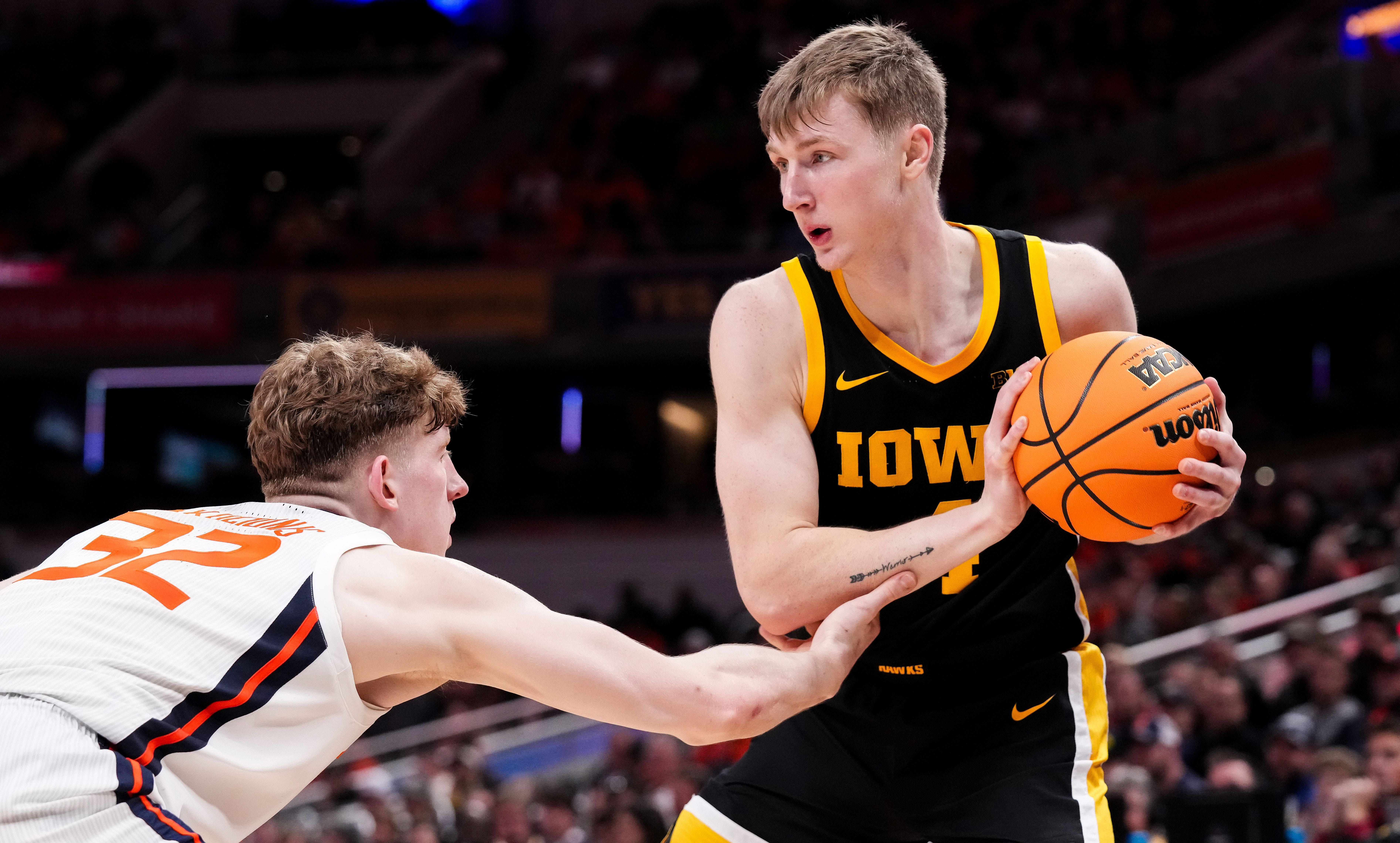 Iowa shooter Josh Dix was another significant addition for the Blue Jays via the portal. (Photo Credit: IMAGN)